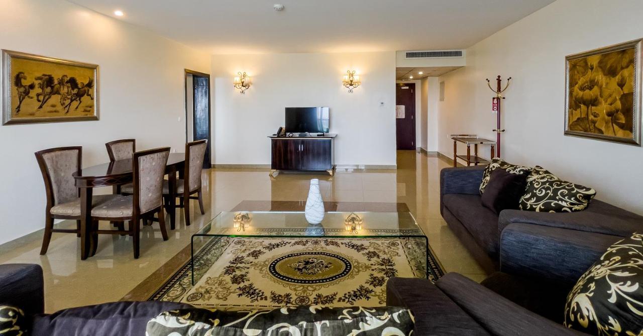 Black Diamond Hotel 4*